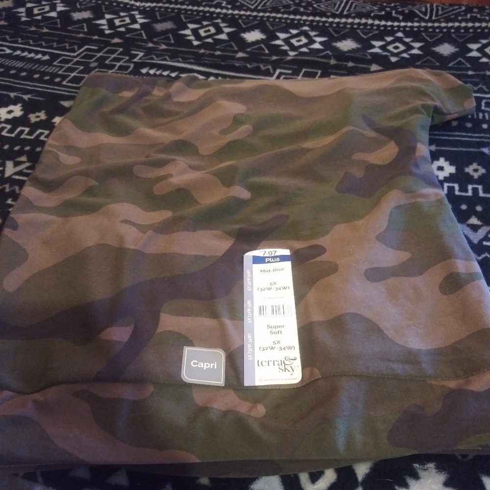 5x Camouflage capris